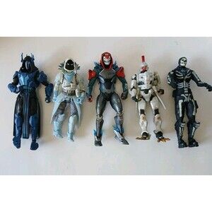 Fortnite Figures 7'in-Ice King,Frozen Raven,Vendetta, Sentinel, Green Glow (5)